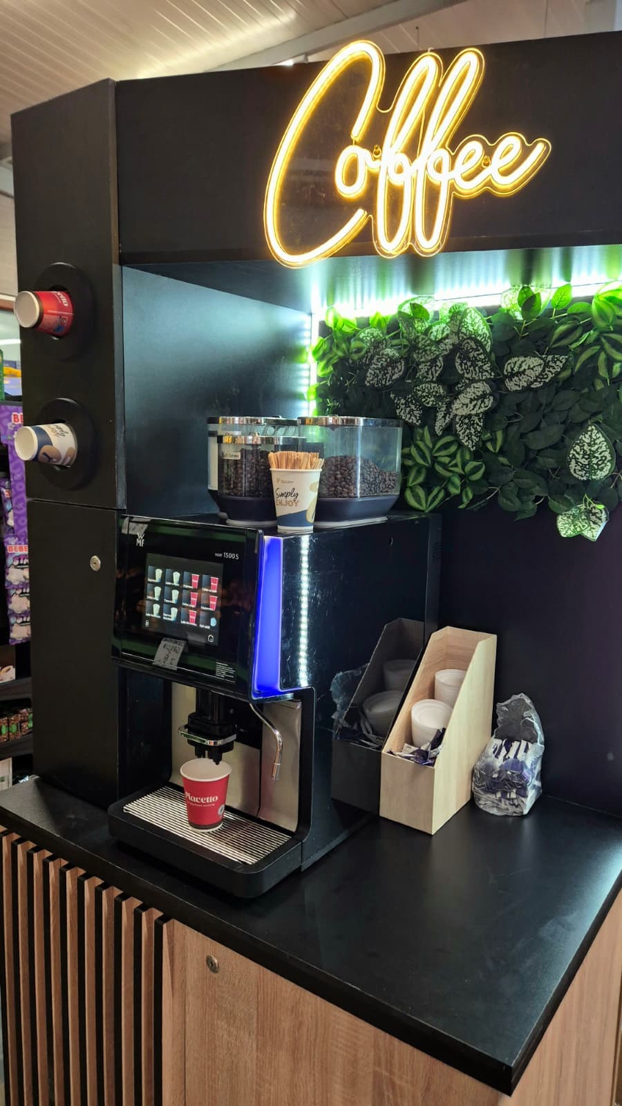 Unitate HeroBrew self-service — aparat profesional de cafea